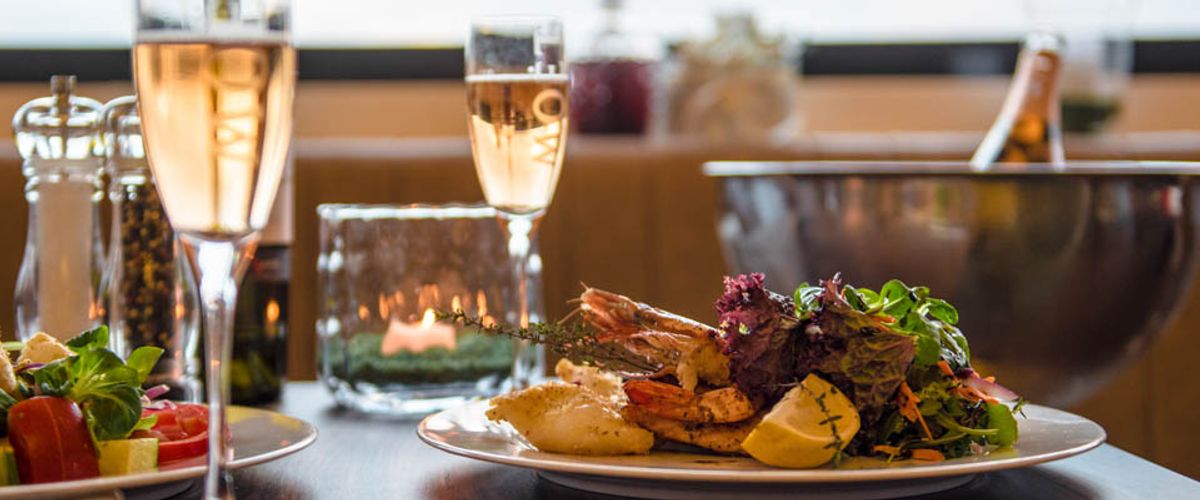 Romantisches Candle Light Dinner Panorama Restaurant